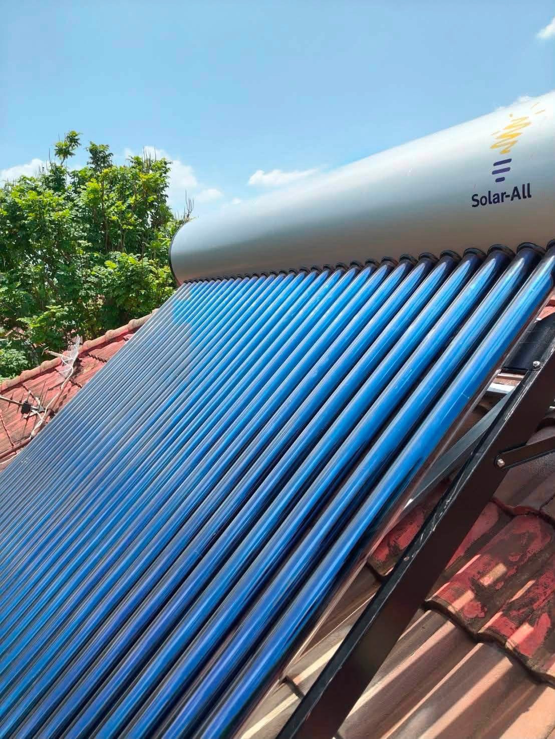 solar hot water เครื่องทําน้ําร้อนแสงอาทิตย์ solar water heater