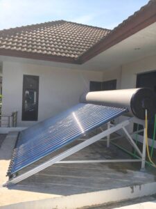 solar hot water เครื่องทําน้ําร้อนแสงอาทิตย์ solar water heater